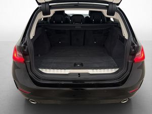BMW 330 bild 34