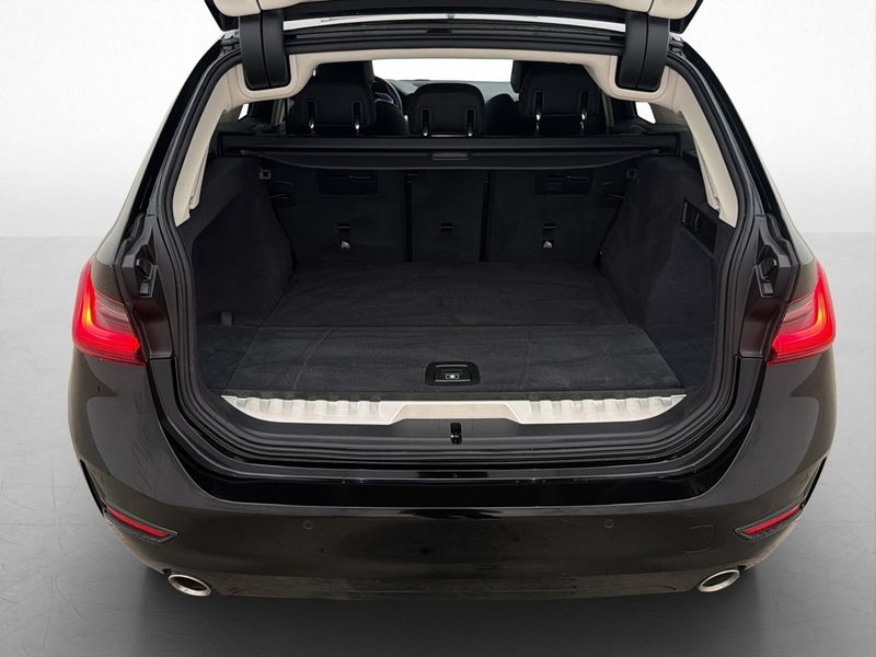BMW 330 bild 34