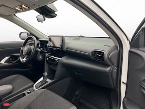 Toyota Yaris Cross bild 14