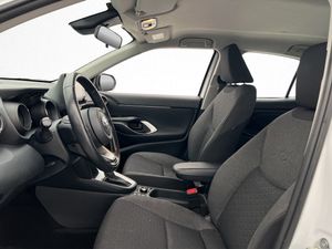 Toyota Yaris Cross bild 11