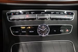 Mercedes E220 bild 20