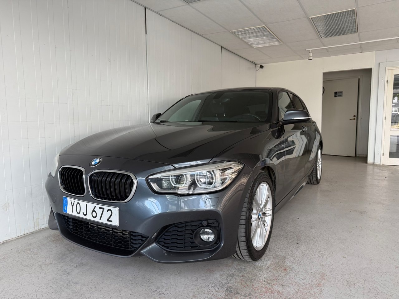 BMW 118