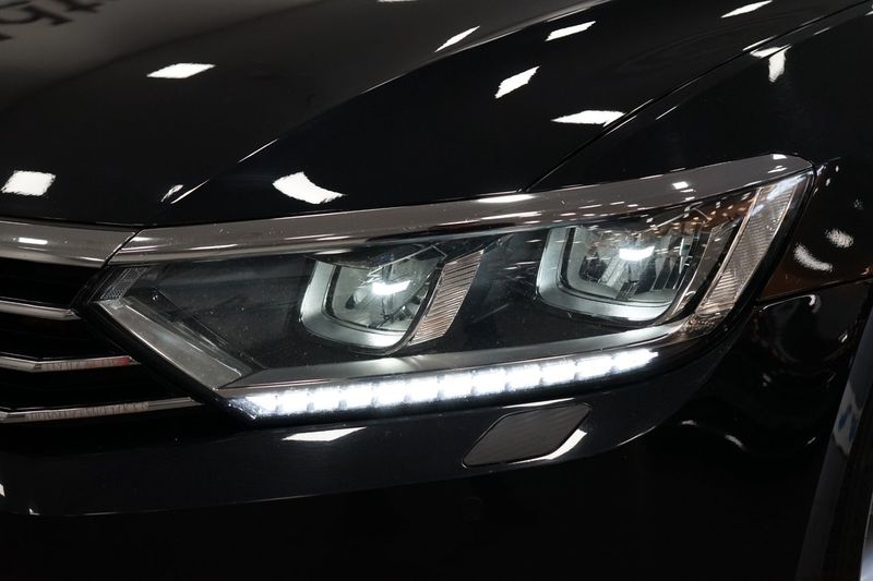 Volkswagen Passat bild 19