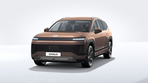 Hyundai IONIQ 9 Essential RWD 110kWh 620km - 2027