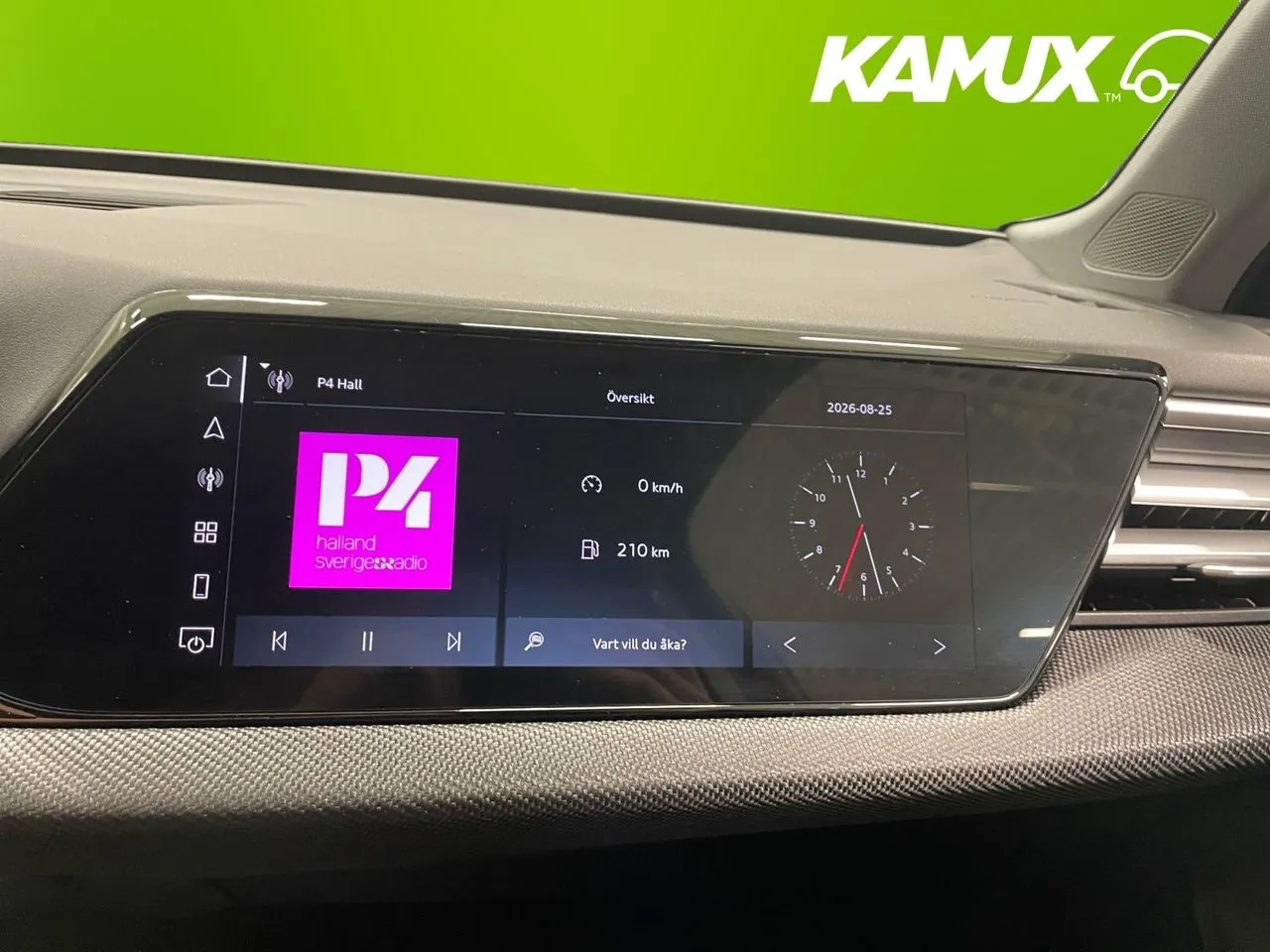 Vehicle image 16