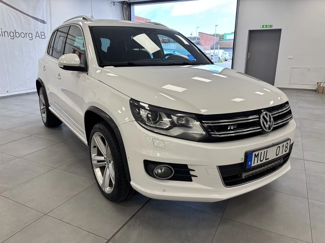 Vehicle image 1
