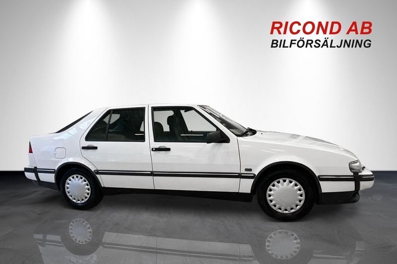 Saab 9000 bild 2