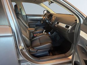 Mitsubishi Outlander bild 10