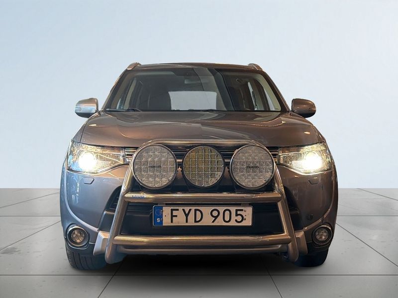 Mitsubishi Outlander bild 2