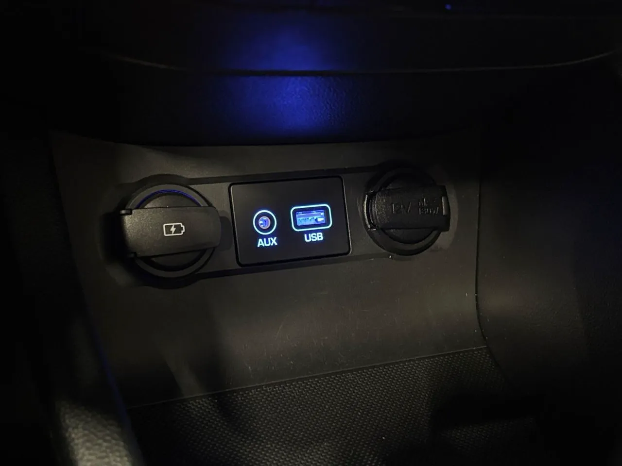 Vehicle image 21