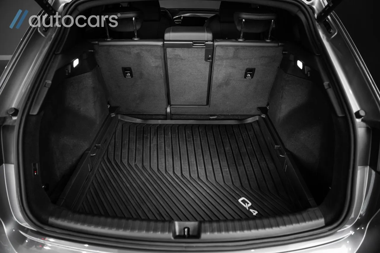 Vehicle image 36