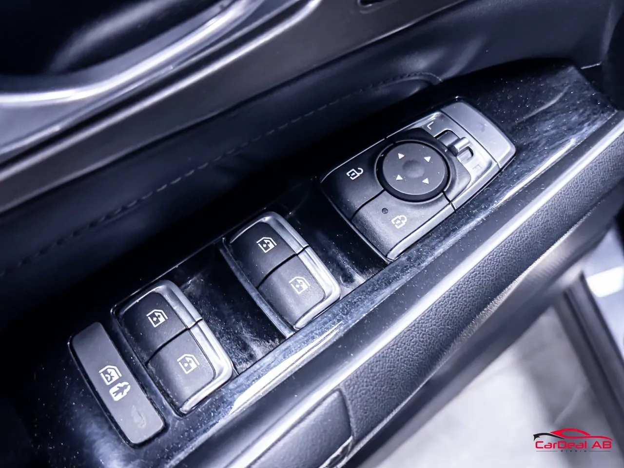 Vehicle image 21