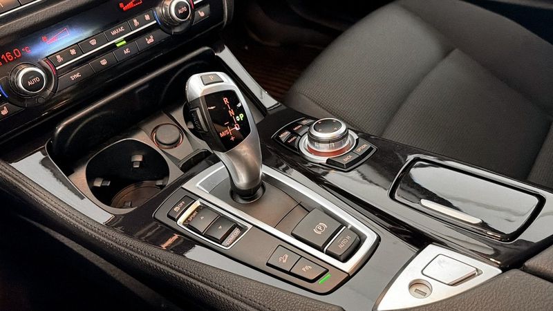 BMW 520 bild 16