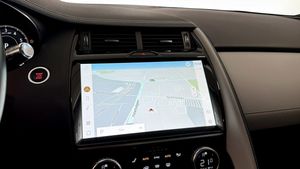 Jaguar E-Pace bild 15