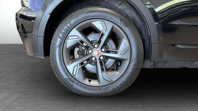 Jaguar E-Pace bild 9