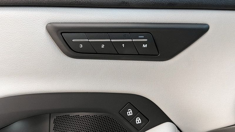 Jaguar E-Pace bild 22