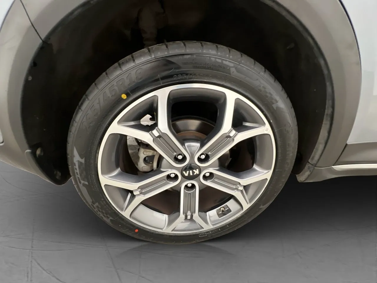Vehicle image 31