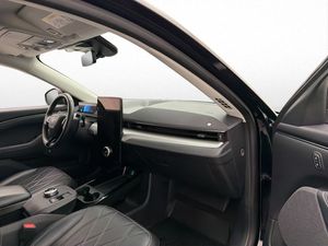 Ford Mustang Mach-E bild 24