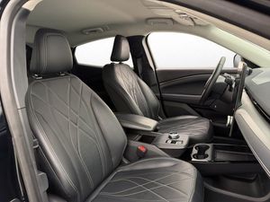 Ford Mustang Mach-E bild 23