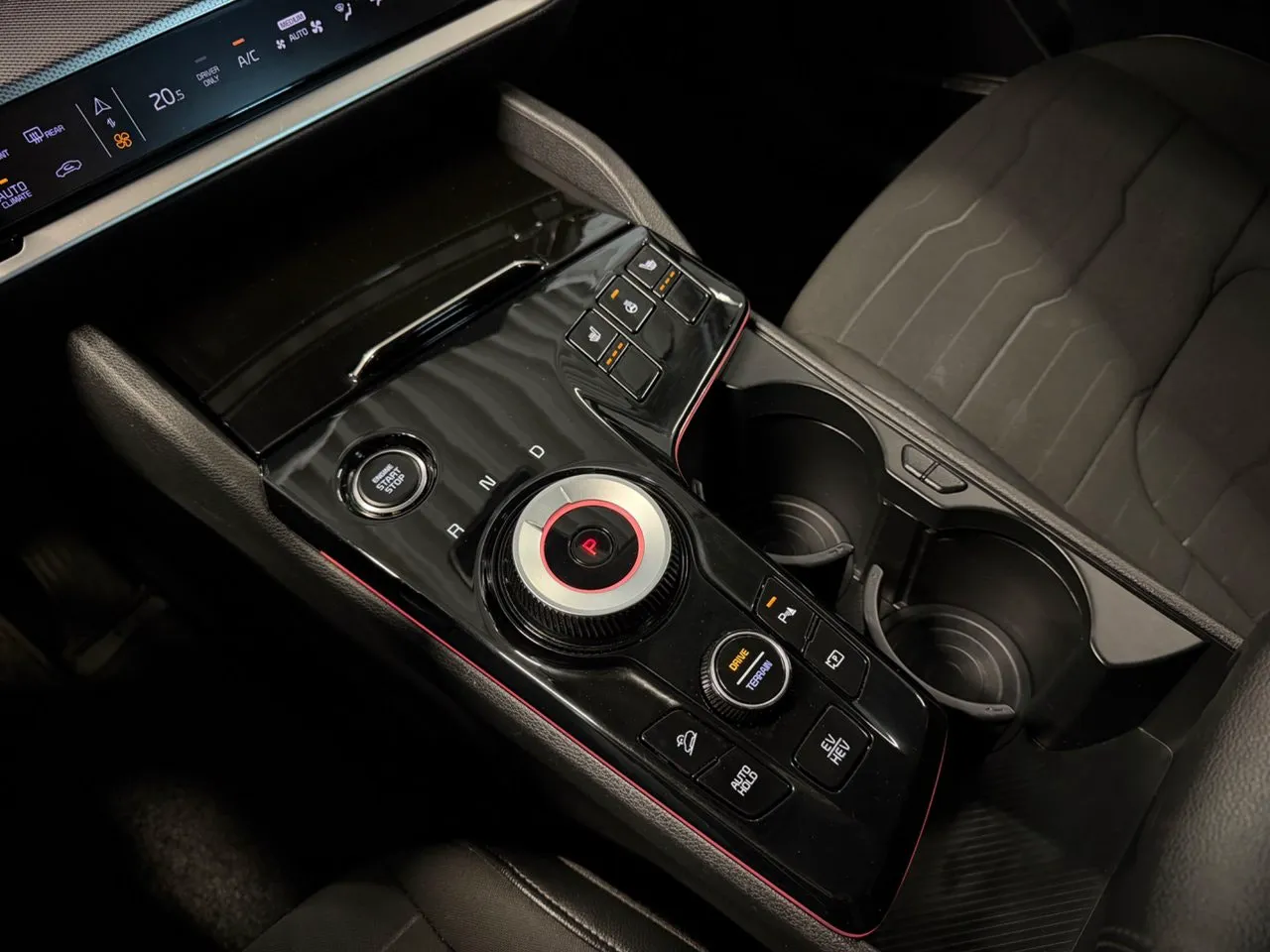 Vehicle image 20