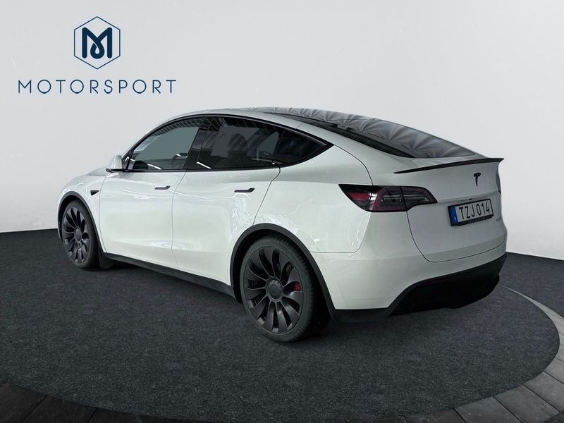 Tesla Model Y bild 5