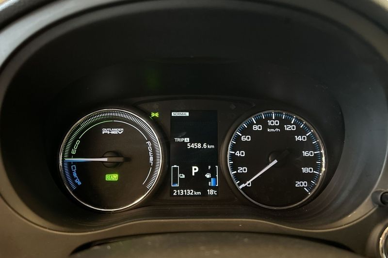 Mitsubishi Outlander bild 26