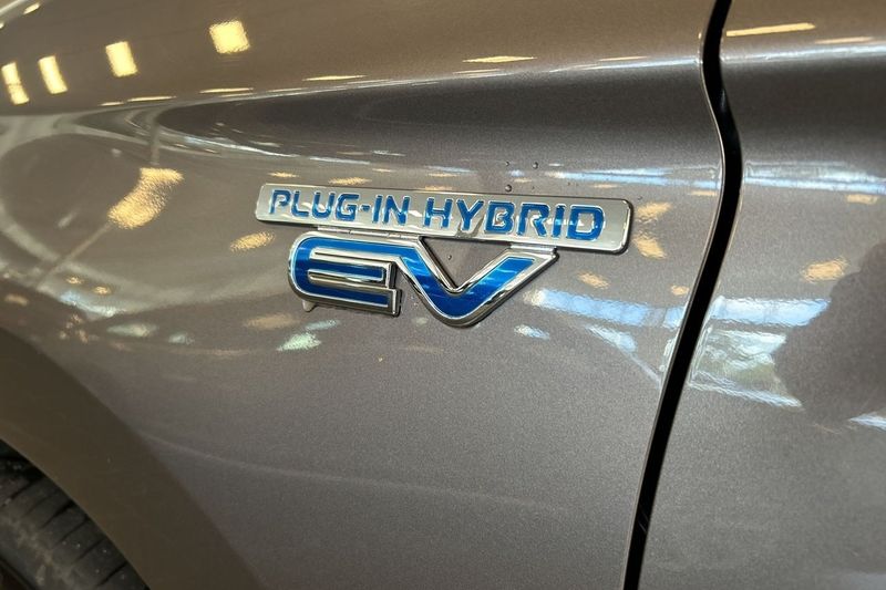 Mitsubishi Outlander bild 15