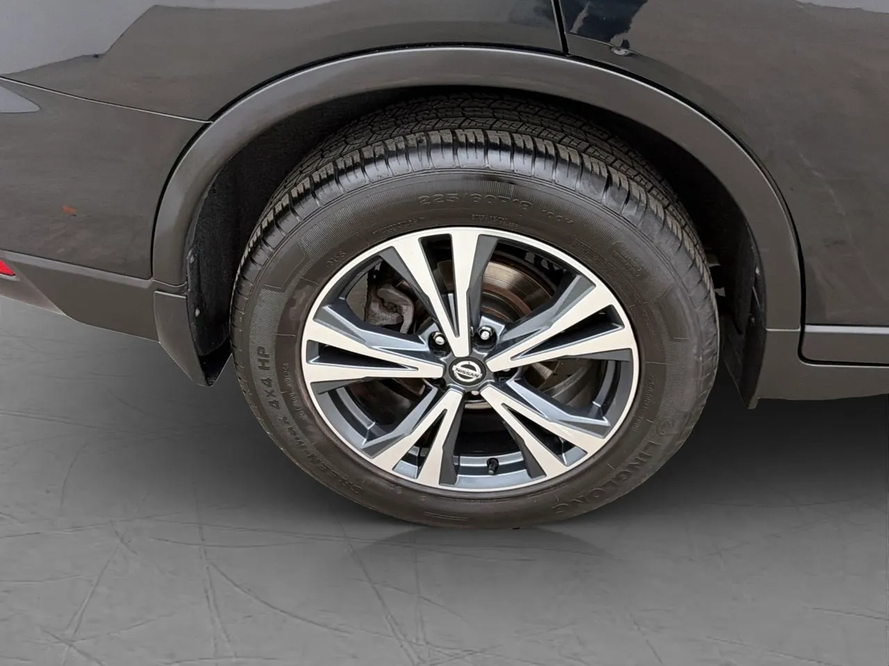 Vehicle image 36