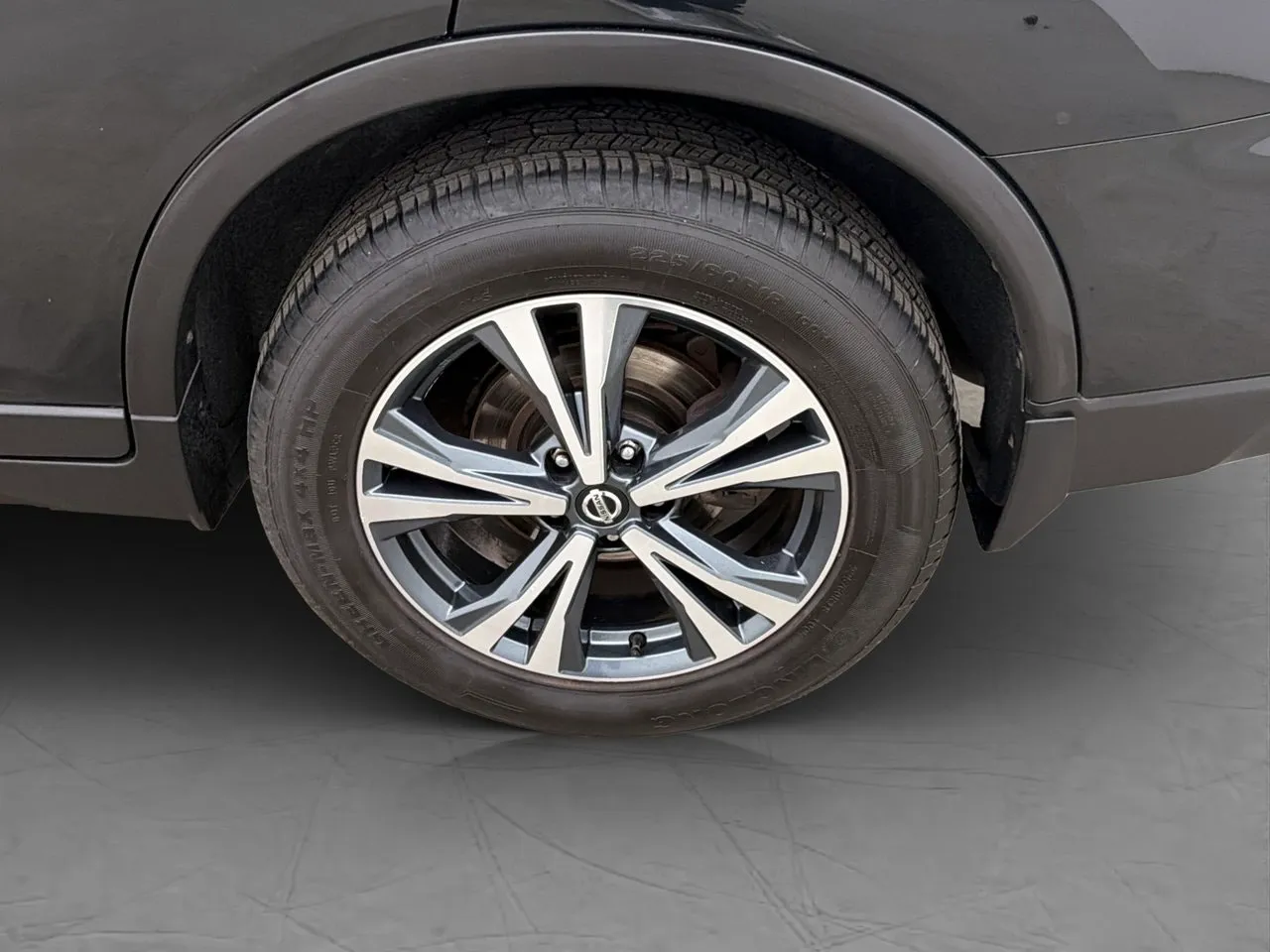 Vehicle image 35