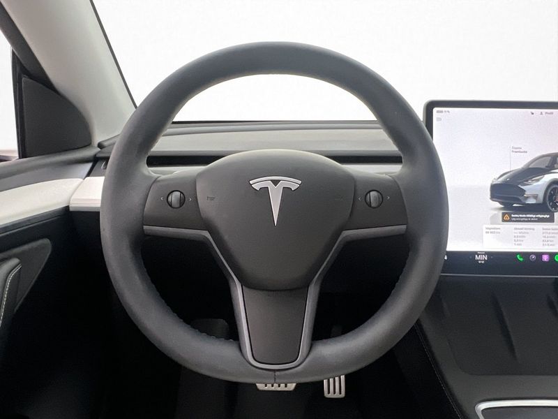 Tesla Model Y bild 12