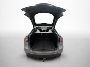 Tesla Model Y bild 10