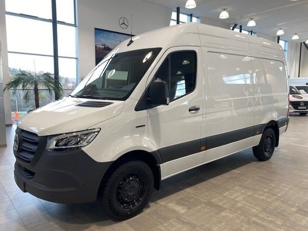Mercedes e-Sprinter 414 SKÅP A2 PRO - 2024