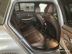 BMW 330 bild 9