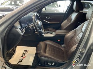 BMW 330 bild 8