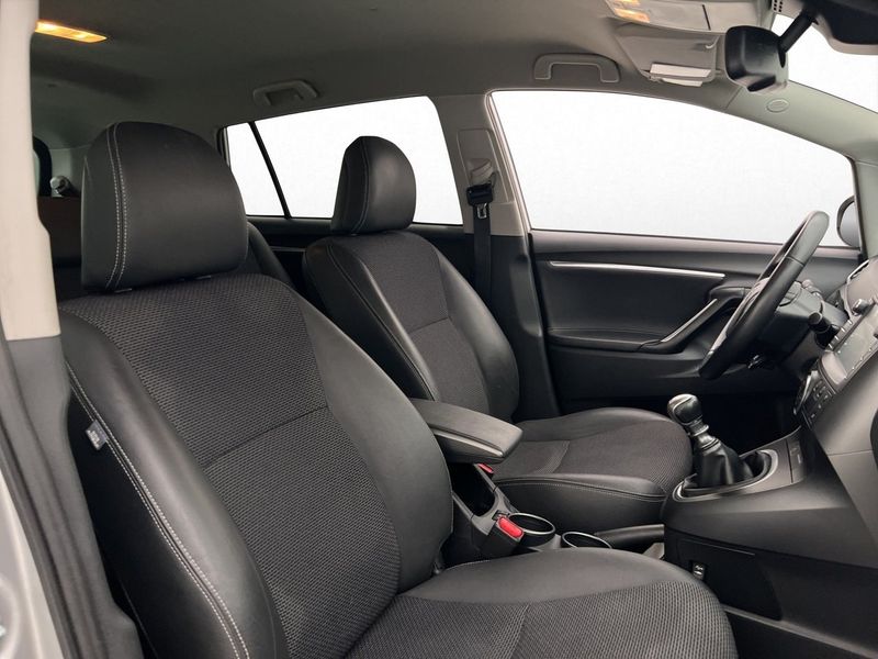 Toyota Verso bild 20