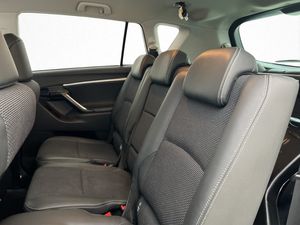 Toyota Verso bild 22