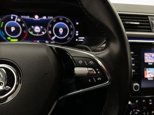 Skoda Superb bild 18
