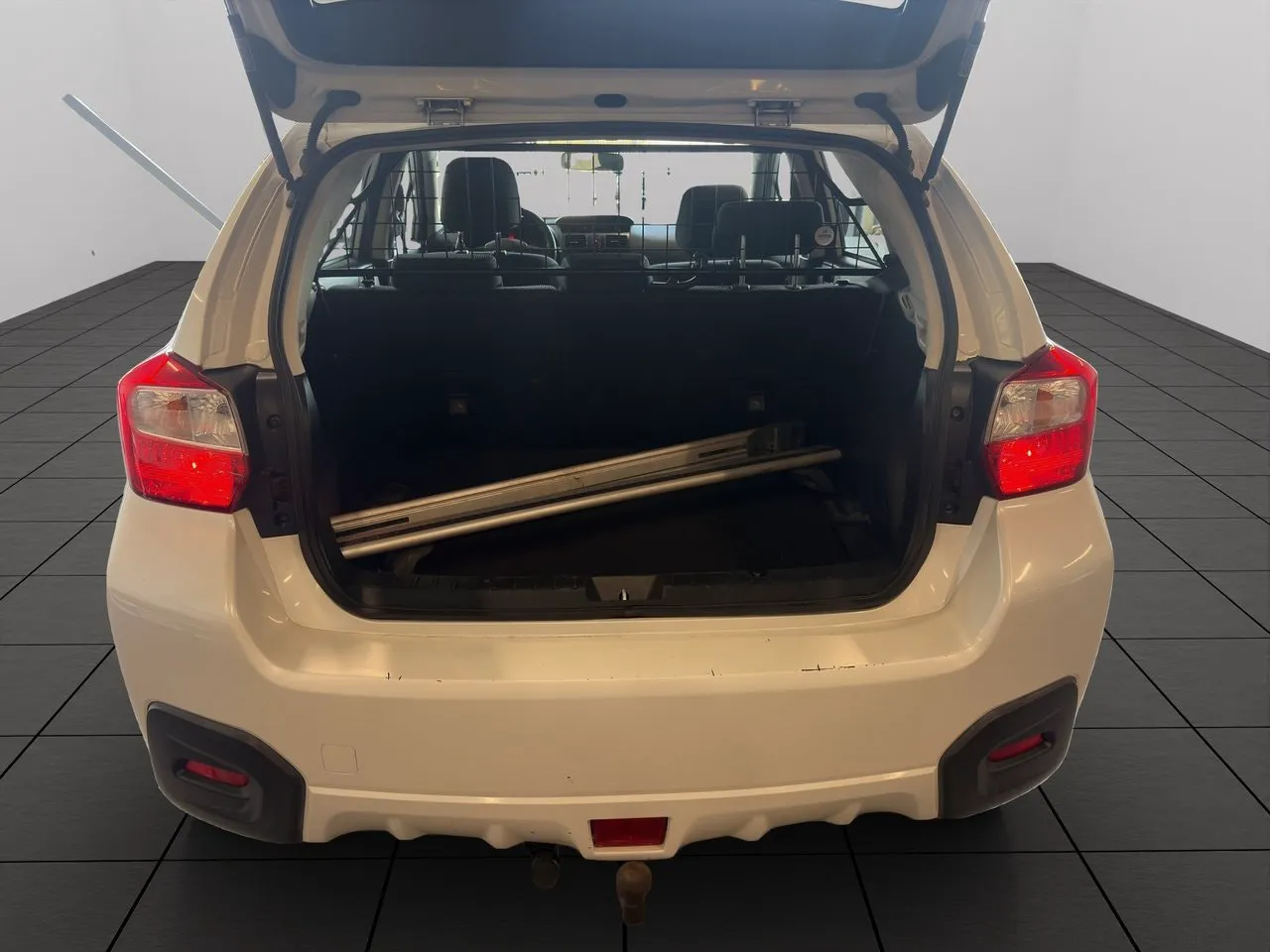 Vehicle image 17
