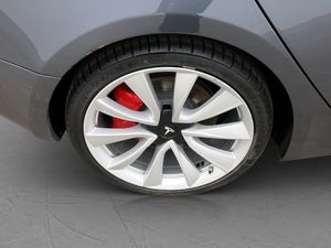 Tesla Model 3 bild 34