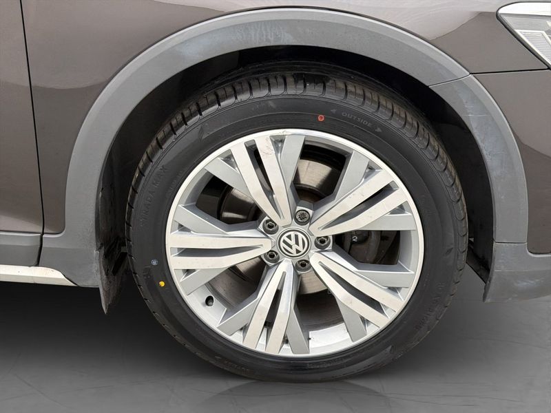 Volkswagen Passat bild 30
