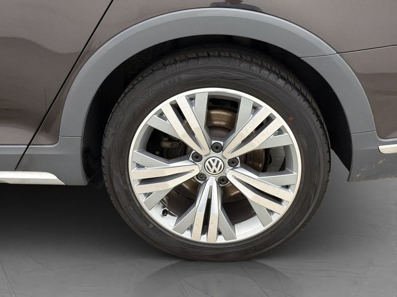 Volkswagen Passat bild 32