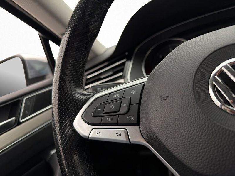 Volkswagen Passat bild 21