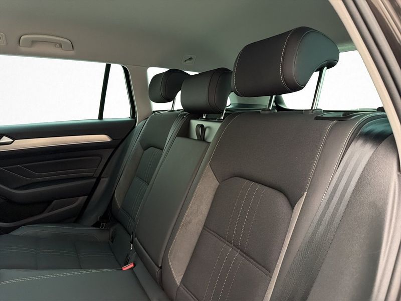 Volkswagen Passat bild 15