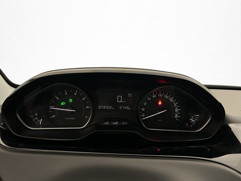 Peugeot 208 bild 16