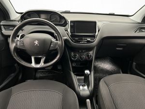 Peugeot 208 bild 15