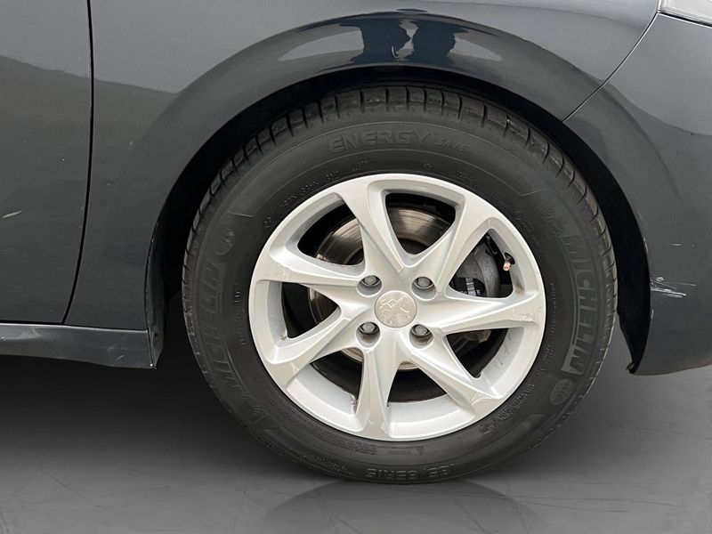 Peugeot 208 bild 27