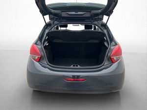 Peugeot 208 bild 24