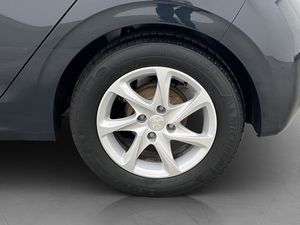 Peugeot 208 bild 26
