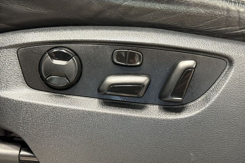 Volkswagen Touareg bild 18