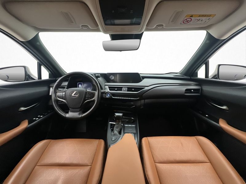 Lexus UX bild 12